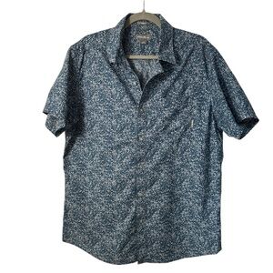 Eddie Bauer Short Sleeve Classic Fit Floral Button Down